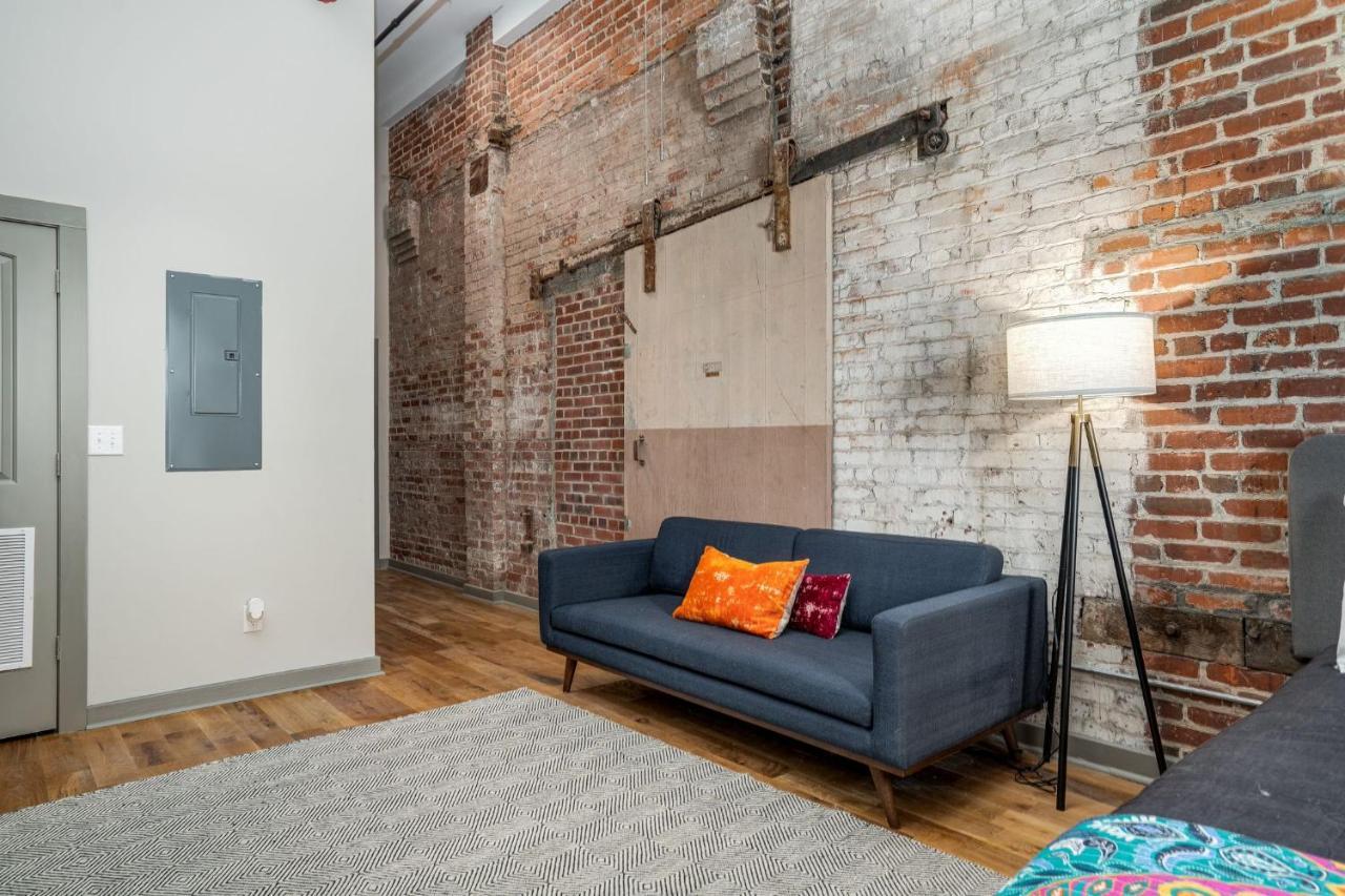 Apartamento The Davis Lofts At Main Street - Unit 3D Rocky Mount Exterior foto
